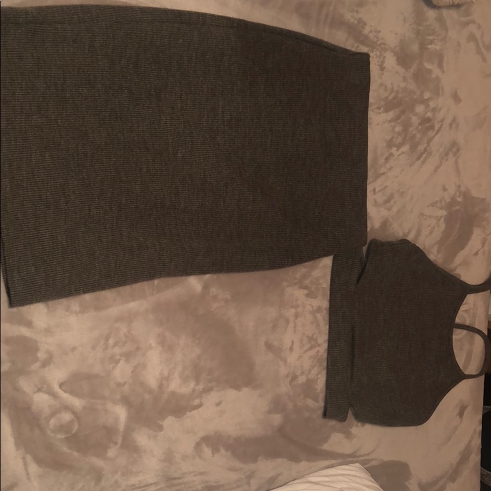 2 piece dark grey set with side cut out crop